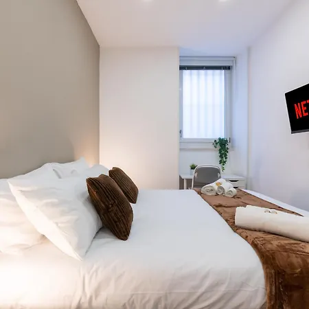 {10 Minutes From Centre} Free Wi-fi & Netflix Рим