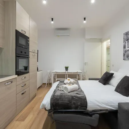 {10 Minutes From Centre} Free Wi-fi & Netflix Apartmán Řím
